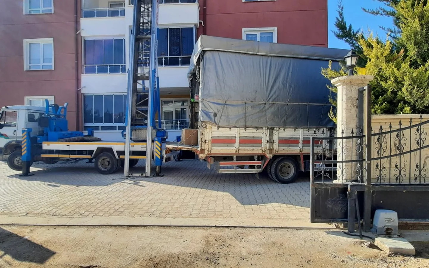 Asansörlü Nakliyat hizmeti