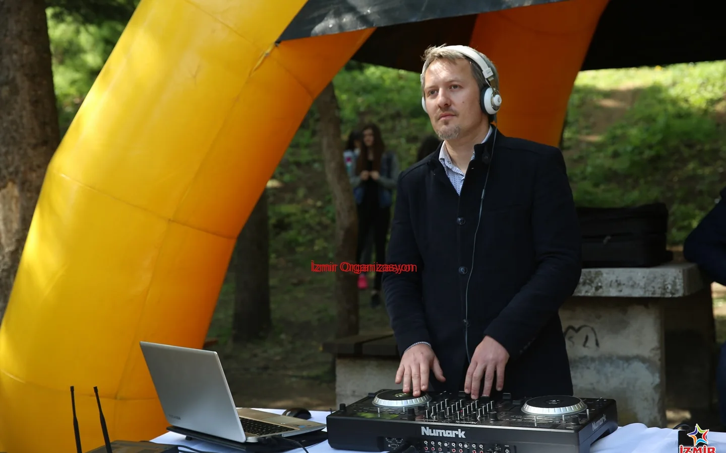 DJ hizmeti